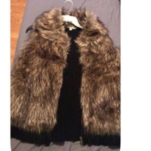 Von Maur Fur vest